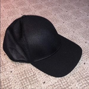 Lululemon hat brand new